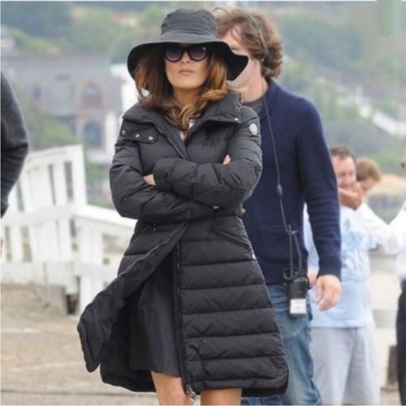 Authentic Moncler Flammette Puffer - Picture 11 of 15